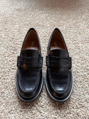 Steve Madden Black Leather Madison Penny Loafers, women’s Size 10
